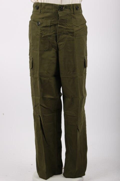 Regelmæssigt Pacific boom Cargo bukser M/66 militær bukser, grøn bomuld, brugte.