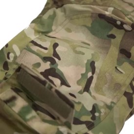 Carinthia Combat Bukser i farven MultiCam set med detaljer