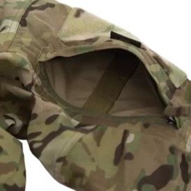 Carinthia Combat Jakke i MultiCam med lomme på overarm