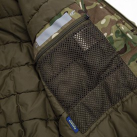 Carinthia MIG 4.0 Jakke i farven MultiCam set med detaljer ved inderlomme og ID felt