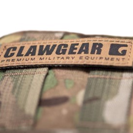 Clawgear Medium Vertical Utility Pouch Core set i farven MultiCam med logo