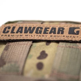 Clawgear Medium Vertical Pouch Zipped Core, MultiCam set med Clawgear logo 