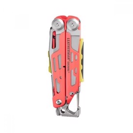 Leatherman Signal Guava med 19 værktøjer inklusiv nylon etui set foldet forfra