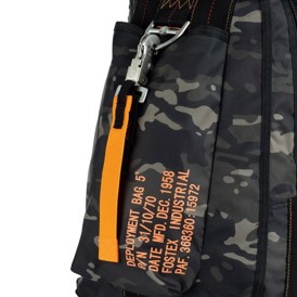 Para-bag 5 Rygsæk set i farven Night Camo detaljer